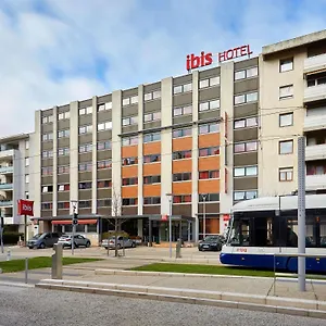 ibis-annemasse.hotels-rhonealpes.com/